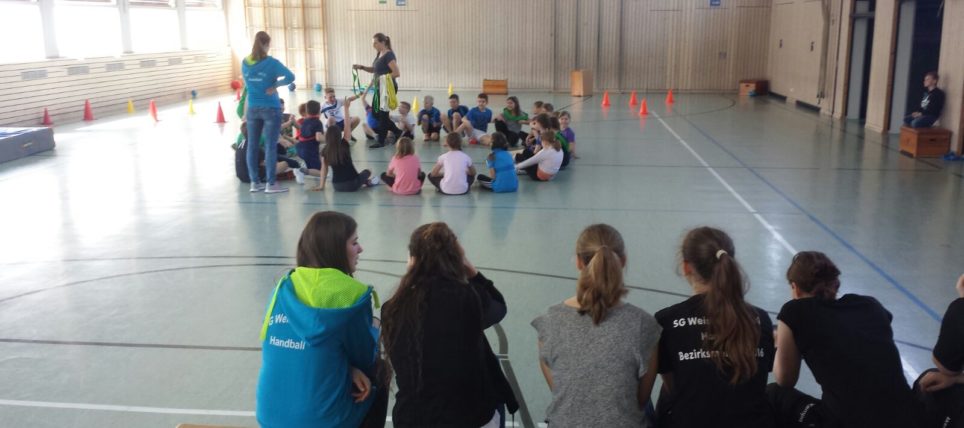 Handball-Grundschultag mit der SGW in Allmersbach im Tal